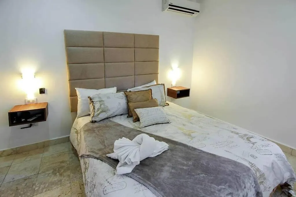 Modern 2 Bdr, 3 Minutes Walk From The Beach, Central Location! Apartment Playa del Carmen Mexico